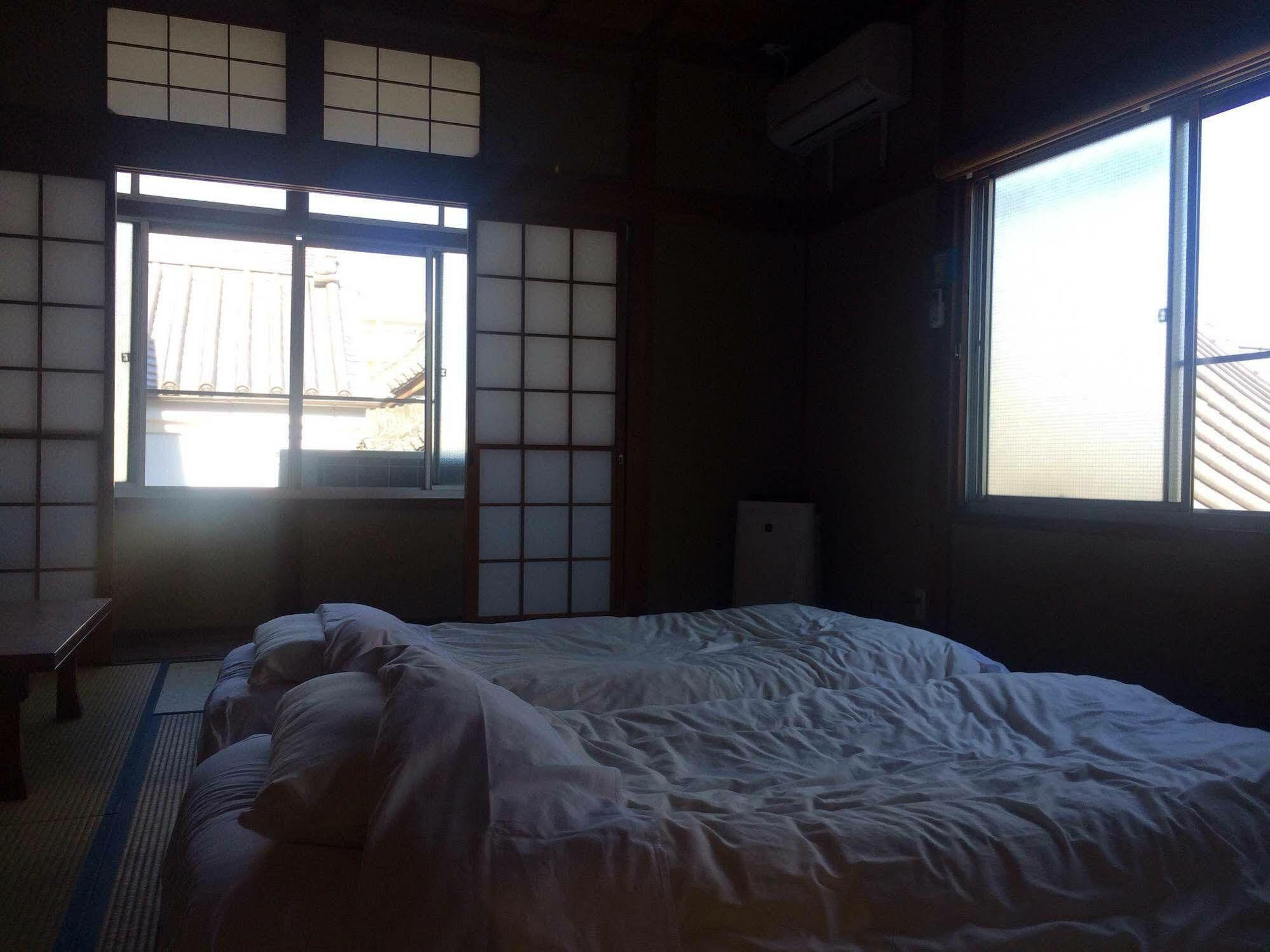 Cafe & Guest House Nagonoya Nagoya Dış mekan fotoğraf